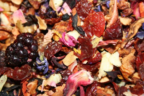 Früchtetee Frühlingsromanze mild (Frühlingssaison)