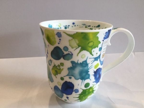 Porzellan Tasse Beamer Modell Whoops (grün blaue Farbflecken)