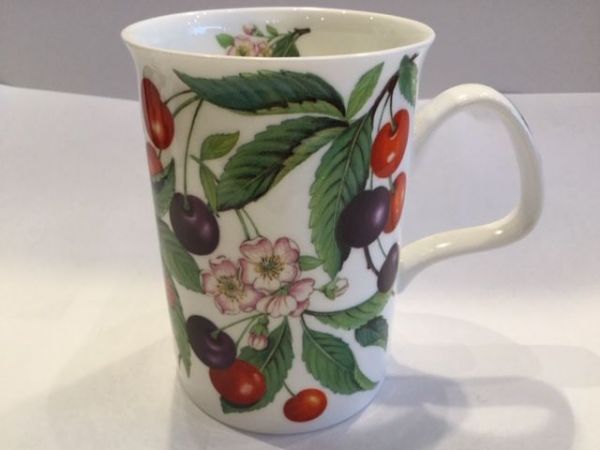 Porzellan Becher (Kirsche 2)